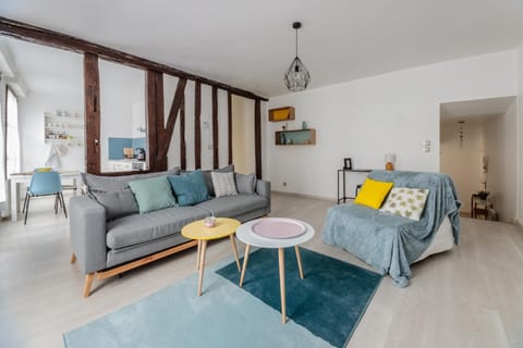 Property building, Living room