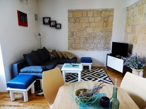 Property building, Living room