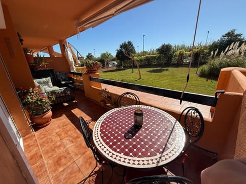 Balcony/Terrace, Seating area, Garden view