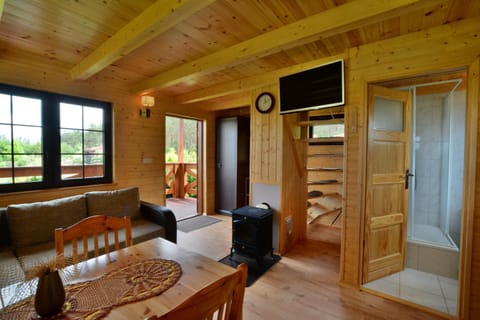 TV and multimedia, Living room, Photo of the whole room, Seating area, Dining area, Evening entertainment, pet friendly