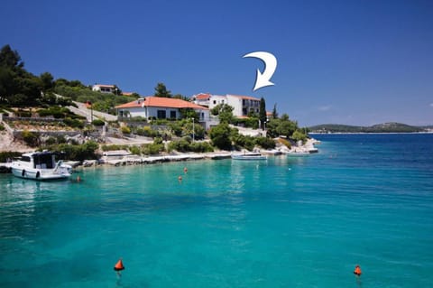 Property building, Facade/entrance, Off site, Day, Neighbourhood, Natural landscape, Summer, View (from property/room), Other, Other, Decorative detail, Beach, Beach, Logo/Certificate/Sign, Sea view, Street view, Area and facilities, Location