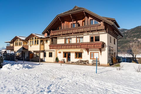 Property building, Day, Natural landscape, Winter, Mountain view