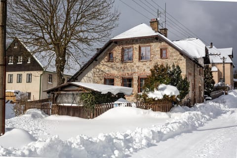 Property building, Winter