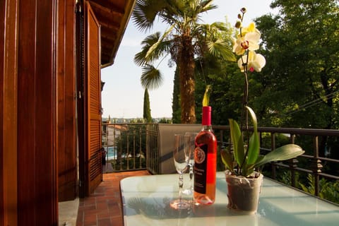 B&B GARDA IN Bed and Breakfast in Lake Garda