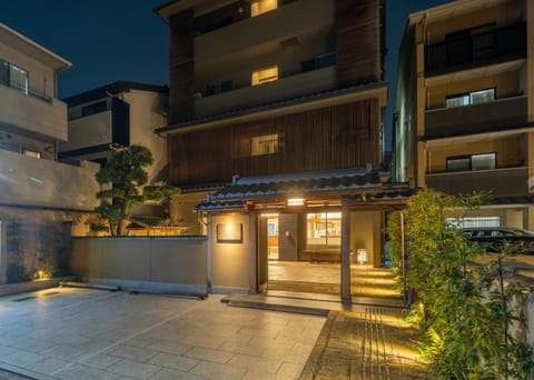 Property building, Night