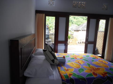 Pondok Indah Homestay Bed and Breakfast in Sidemen