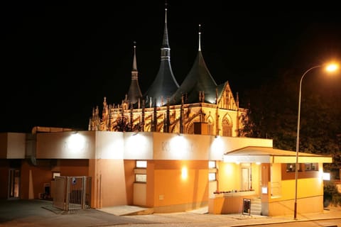 Property building, Off site, Landmark view