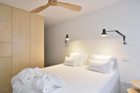 Bathroom, TV and multimedia, Kitchen or kitchenette, Bedroom