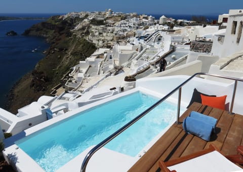 Off site, Natural landscape, Hot Tub, Solarium, Balcony/Terrace, Balcony/Terrace, City view, Landmark view, Sea view, sunbed