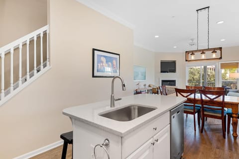 Waters Edge 83 House in Folly Beach