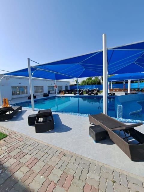 Pool view, Swimming pool