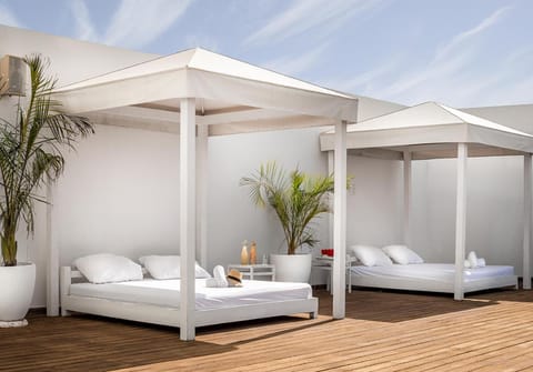 sunbed
