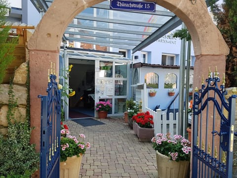 Regenbogen-Appartement Apartment in Freiburg
