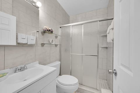 Holiday Isle Yacht Club Hotel in Fort Lauderdale