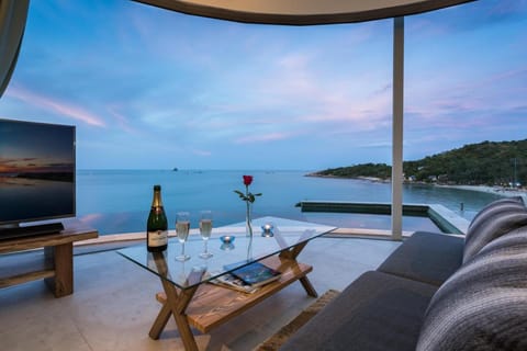 Living room, Sea view