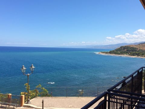 Natural landscape, View (from property/room), Balcony/Terrace, Sea view