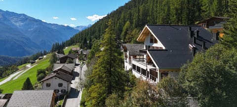 Property building, Natural landscape, Mountain view