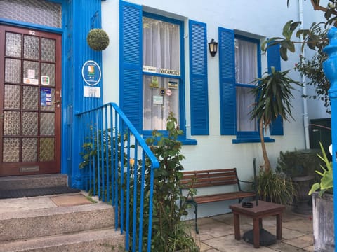 Patio, Facade/entrance