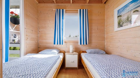 Łebskie Chatki Nature lodge in Leba