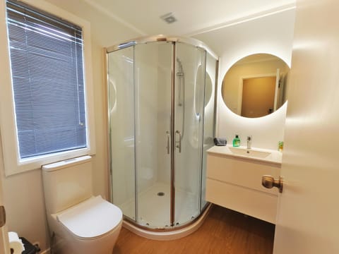 Parakai Geothermal Motel Bed and Breakfast in Auckland Region