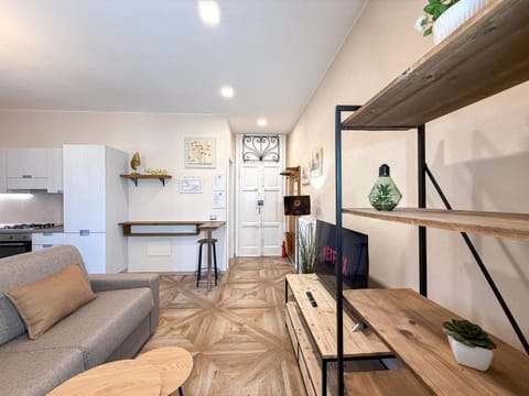 Living room, pet friendly