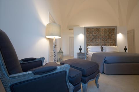 Photo of the whole room, Decorative detail, Bedroom