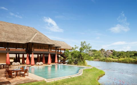 Property building, Swimming pool
