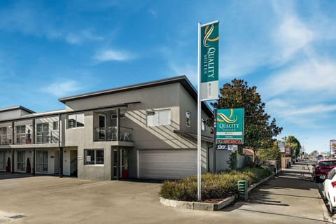 Property building, On site