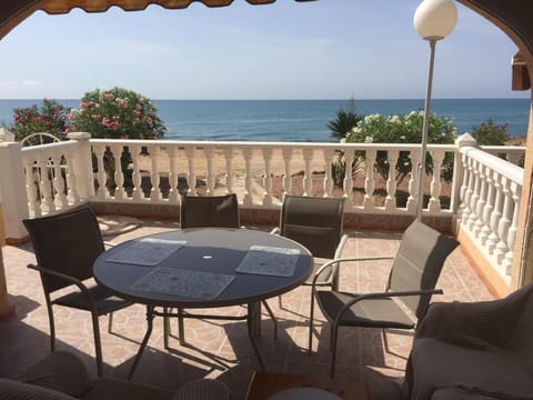Patio, Balcony/Terrace, Balcony/Terrace, Seating area, Beach, Sea view