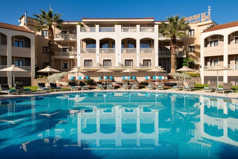 Heaven Hotel Thessaloniki Airport Hotel in Halkidiki