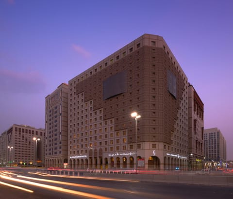 Property building, Street view, Sunset