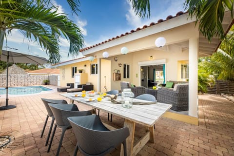 BBQ facilities, BBQ facilities, Garden, Garden, Balcony/Terrace, Balcony/Terrace, Dining area, Garden view, Swimming pool