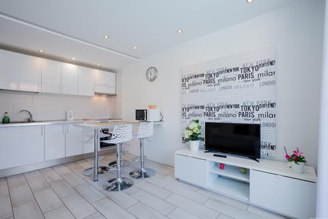 Living room, kitchen