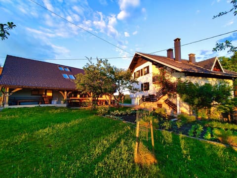 Property building, Patio, Garden