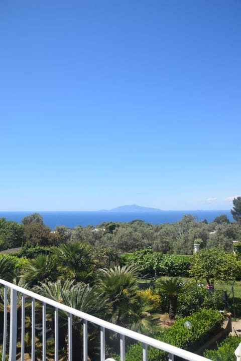 villa damecuta B&B Bed and Breakfast in Anacapri