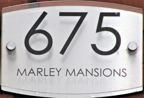 Marley Mansion Apartments - Borough Apartment in Wirral