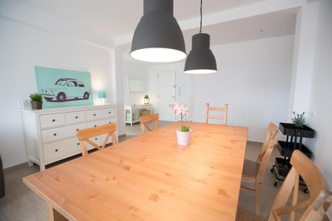Living room, Dining area