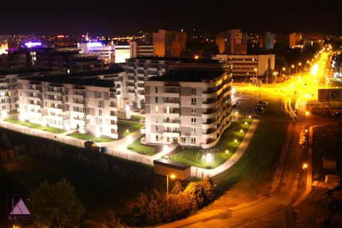 Property building, Balcony/Terrace, Floor plan