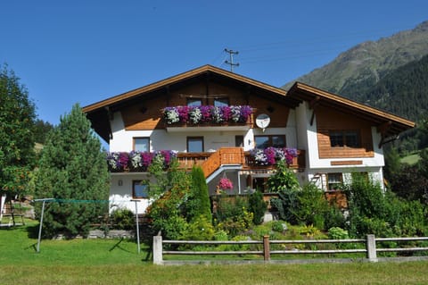 Ferienhaus Melmer Florian Apartment in Tyrol