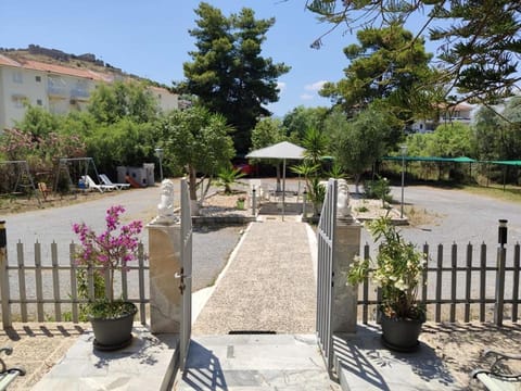 Argiropouloi Hotel in Argolis, Greece