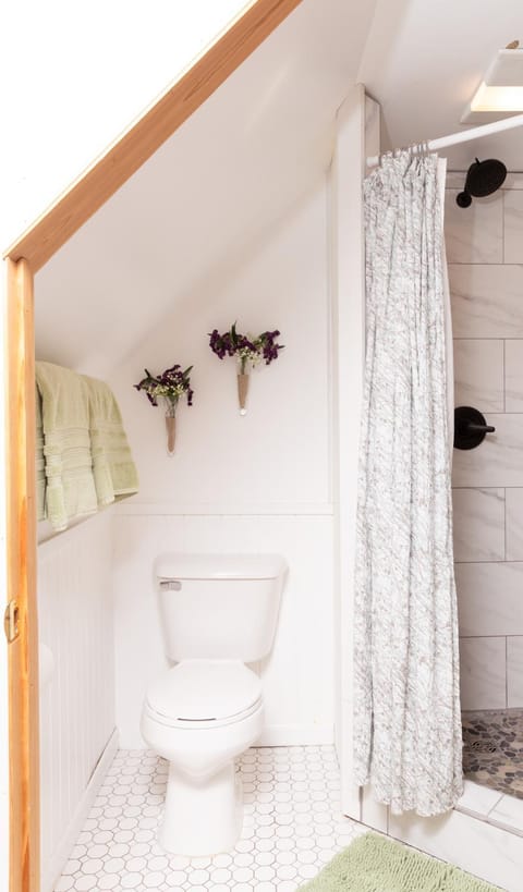 The Cottonwood Inn B&B Bed and Breakfast in Empire