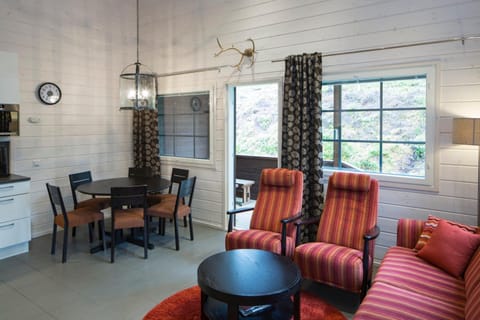 Living room, Seating area, Dining area