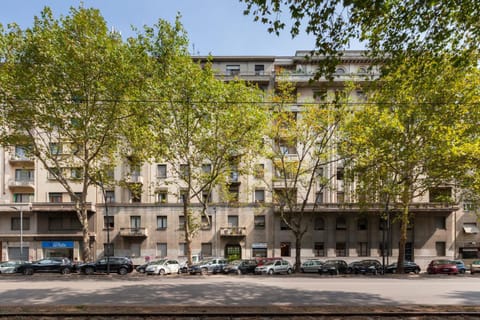 Property building, Street view