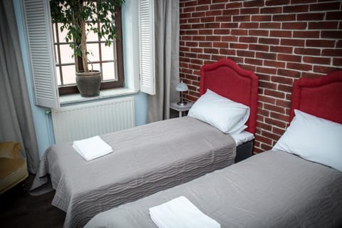 Bed, Photo of the whole room, Decorative detail