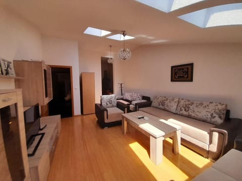 Apartment Nesrine Apartment in Lika-Senj County