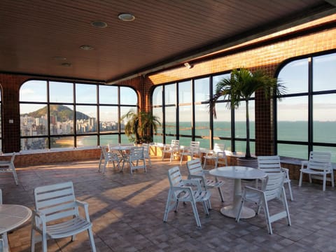 Natural landscape, View (from property/room), Balcony/Terrace, Banquet/Function facilities, Seating area, Sea view