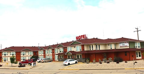 Property building, Street view, Location, Parking