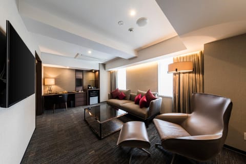 Living room, Photo of the whole room, Decorative detail