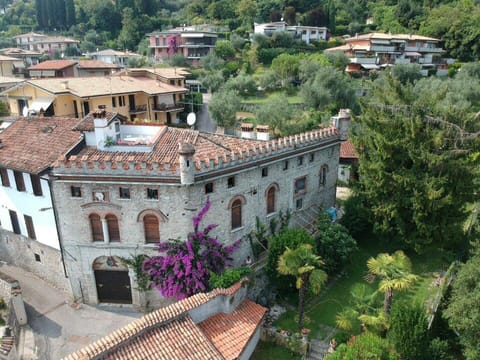 Casa Castello Apartment in Salo