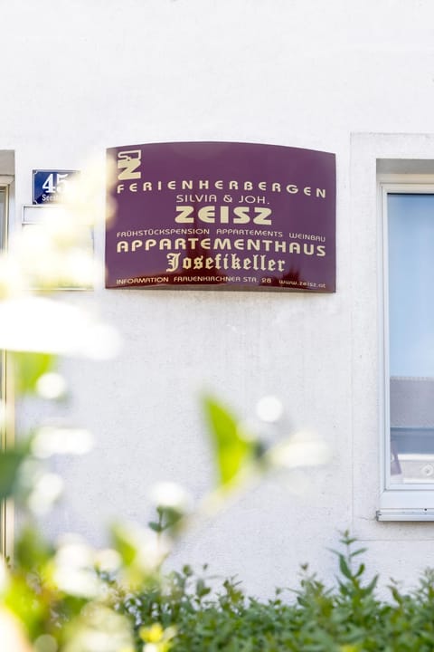 Property building, Property logo or sign